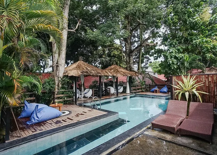 Kampung 168 3*