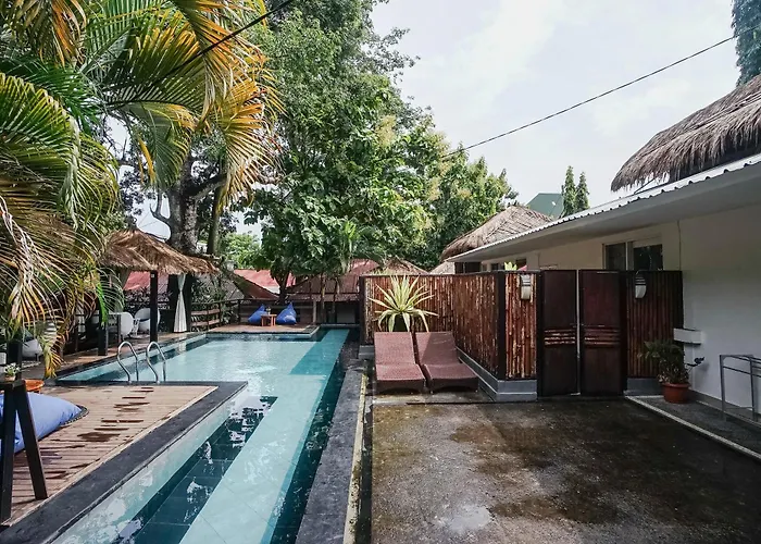 Kampung 168 3* ジンバラン